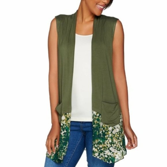 LOGO by Lori Goldstein Jackets & Blazers - LOGO by Lori Goldstein knit vest with ruffle trim mixed media, 1X